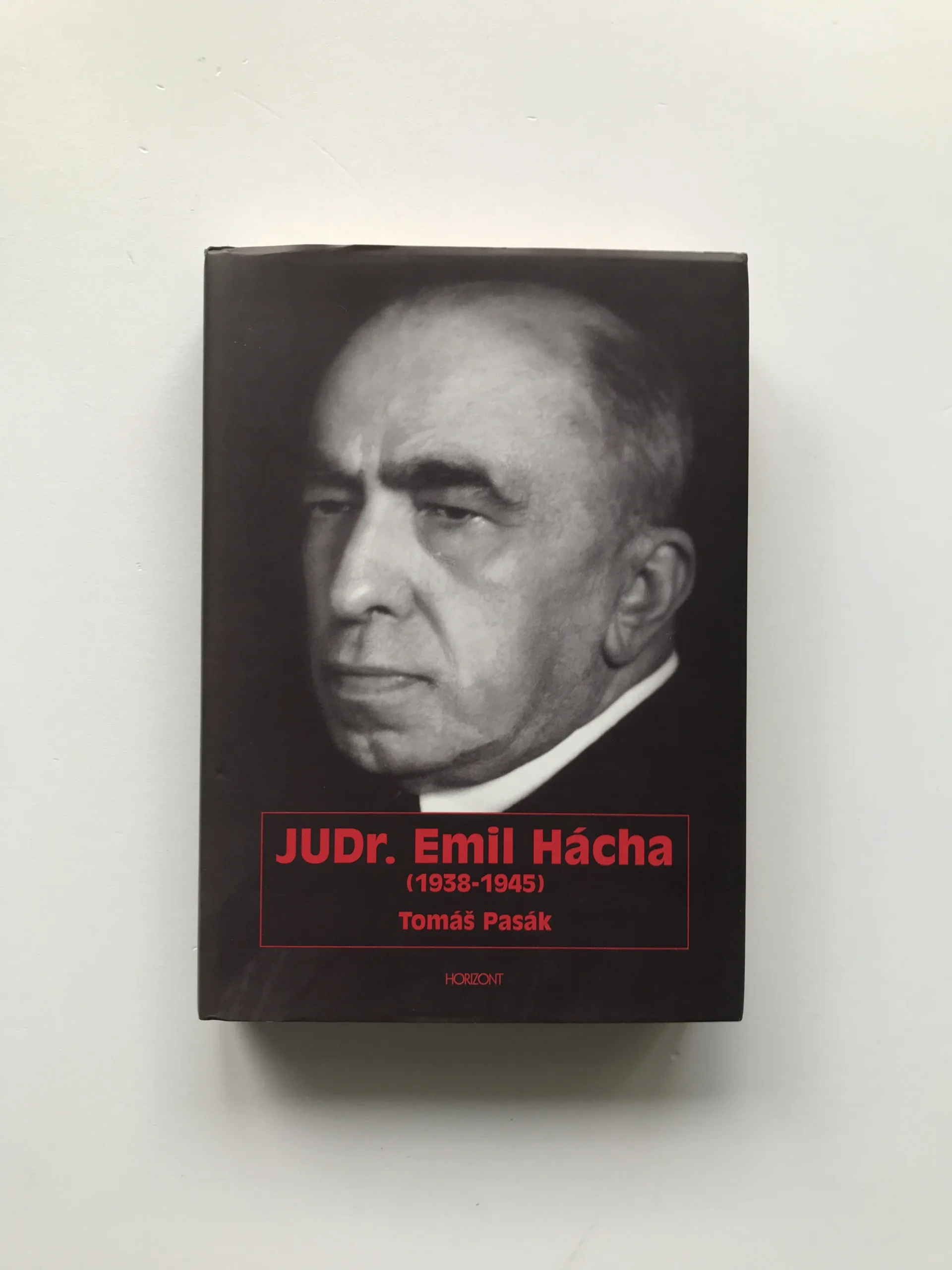 JUDr. Emil Hácha (1938-1945), Tomáš Pasák