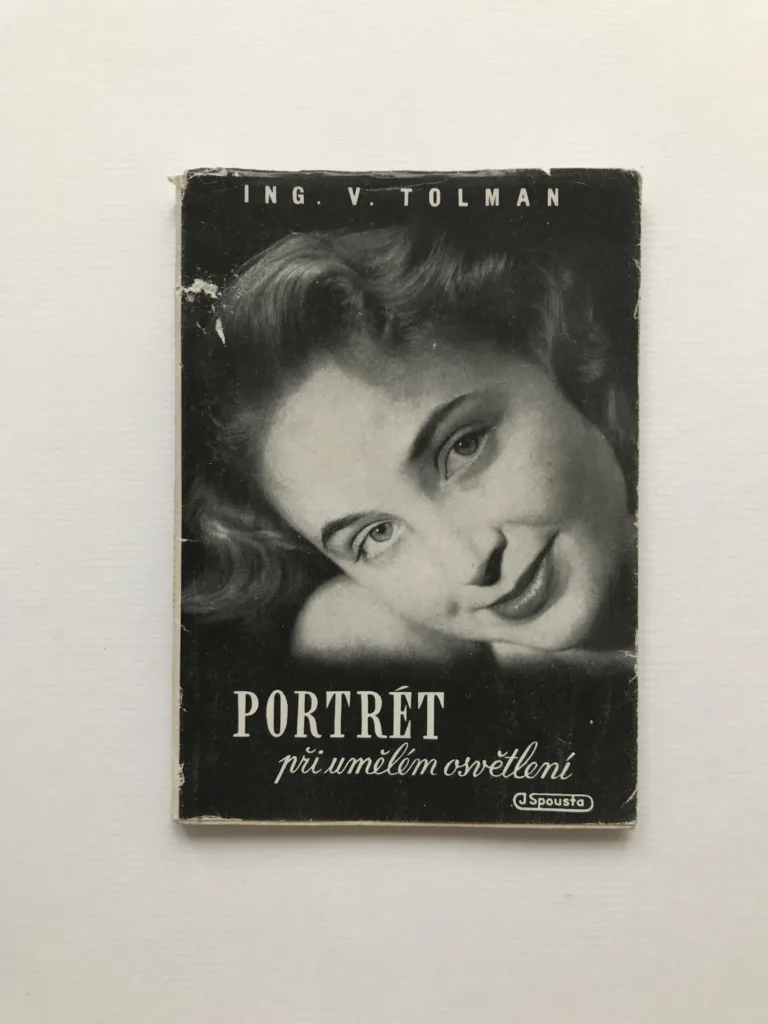 Portrét při umělém osvětlení, Vladimír Tolman