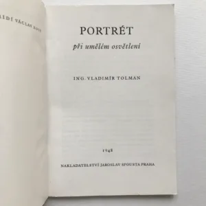 Portrét při umělém osvětlení, Vladimír Tolman