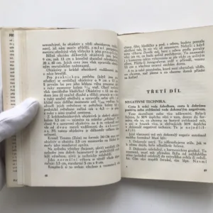 Fotografie malého formátu, Jaroslav Prošek