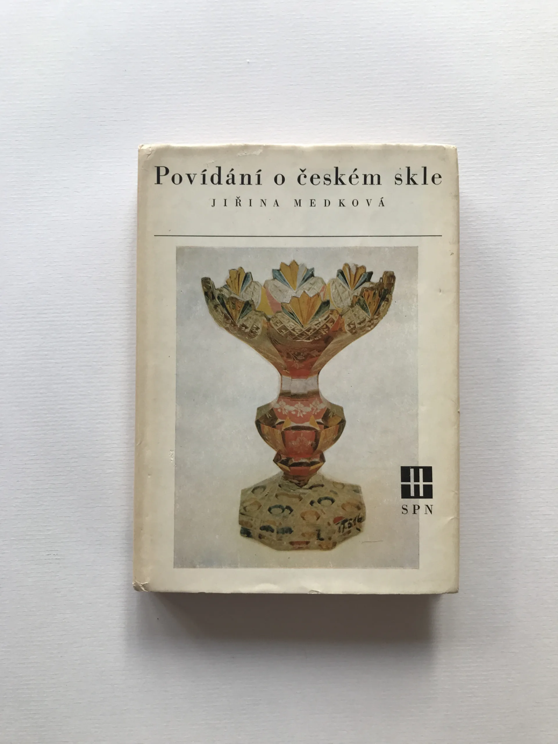 Povídání o českém skle, Jiřina Medková