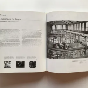 Moments – The Pulitzer Prize Photographs, Hal Buell, Seymour Topping