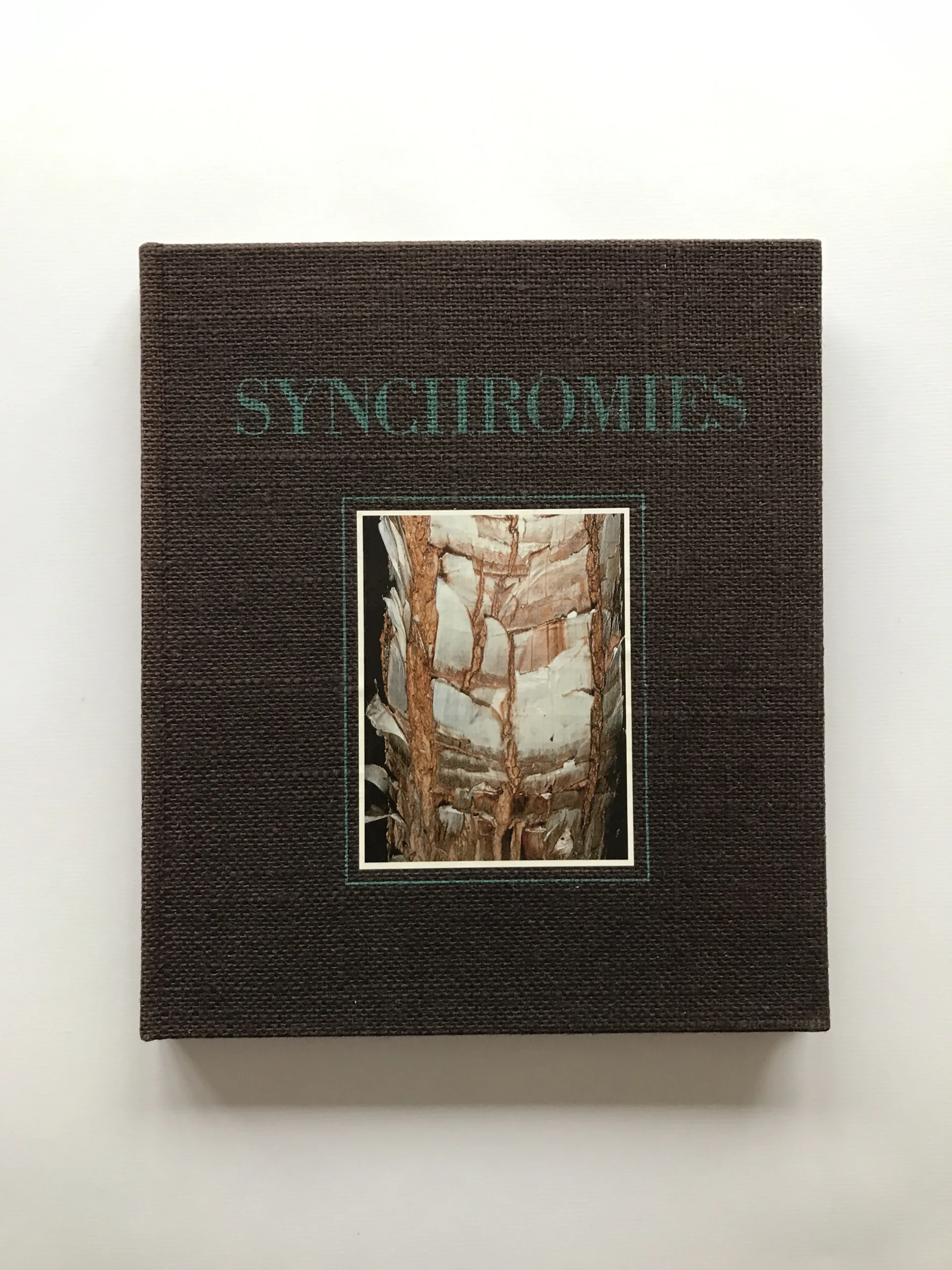 Synchromies – Secrets des Écorces / Hidden Art in Nature (věnování autora), Oscar Forel