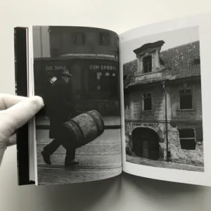 Toto město je ve společné péči obyvatel, Bohumil Hrabal, Miroslav Peterka