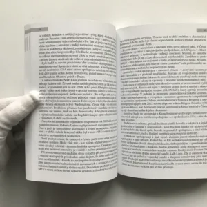 Utajená zákulisí (Domácí a zahraniční politika očima bývalého diplomata), Miroslav Polreich