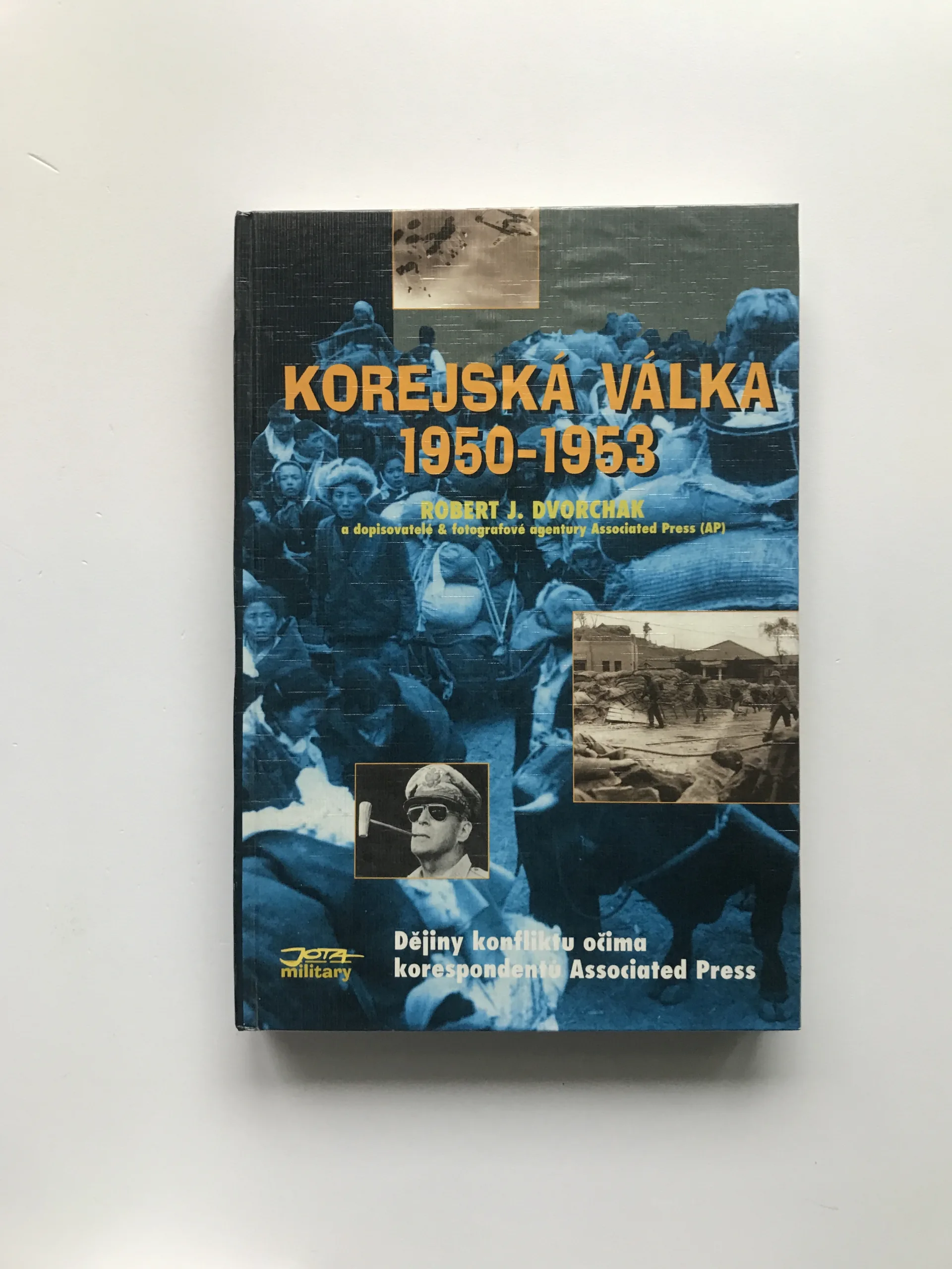 Korejská válka 1950-1953, Robert J. Dvorchak