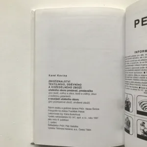 Zbožíznalství textilního, oděvního a kožedělného zboží, Karel Kavina