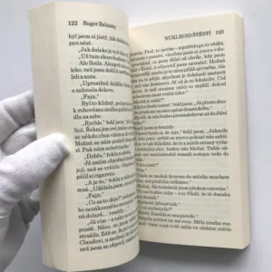 Nukleoid štěstí, Roger Zelazny