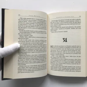 Učedník a válečný mág, Taran Matharu