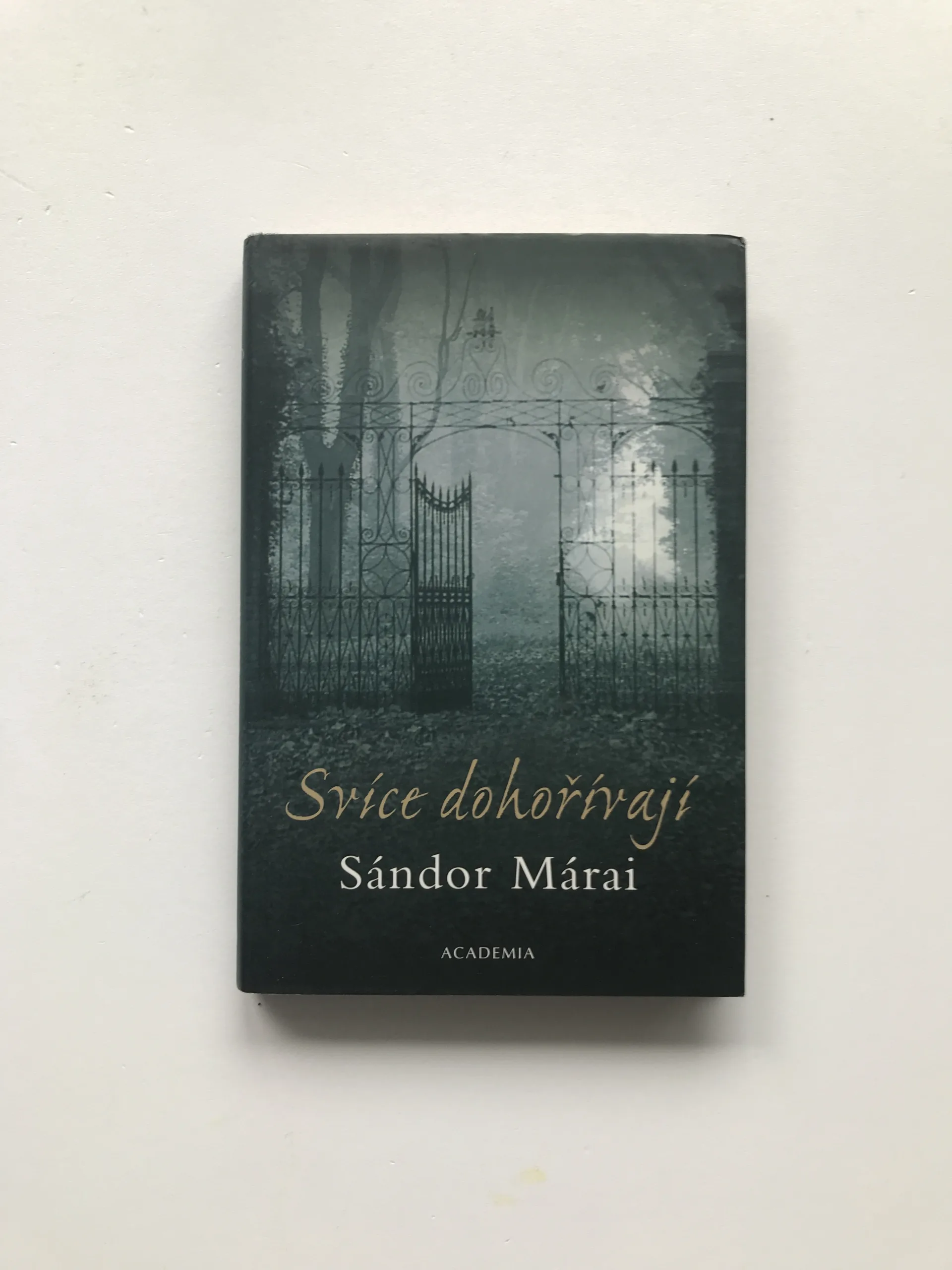 Svíce dohořívají, Sándor Márai