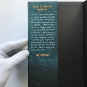 Její konec, Shari Lapena