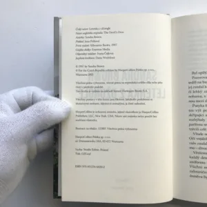 Letenka z džungle, Sandra Brown