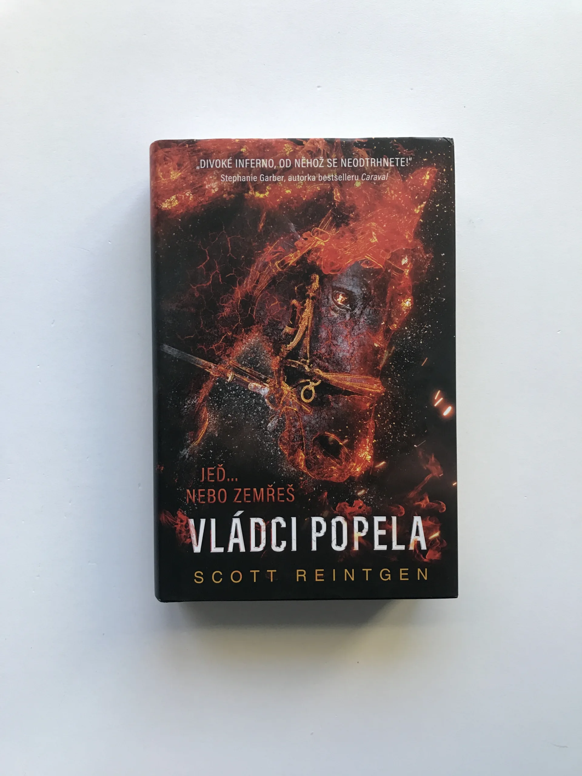 Vládci popela, Scott Reintgen