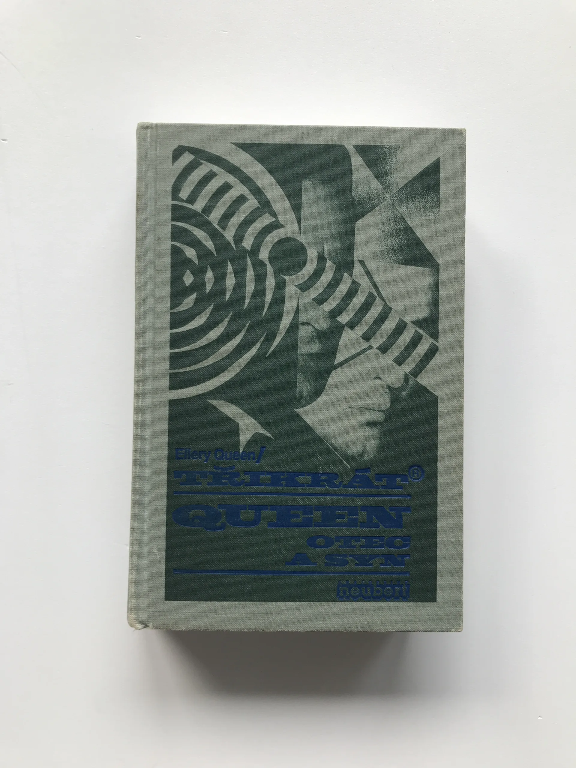 Třikrát Queen otec a syn, Ellery Queen