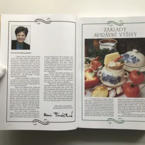 Kuchařka naší vesnice, kolektiv autorů