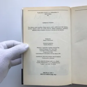 Americká hvězda, Jackie Collinsová