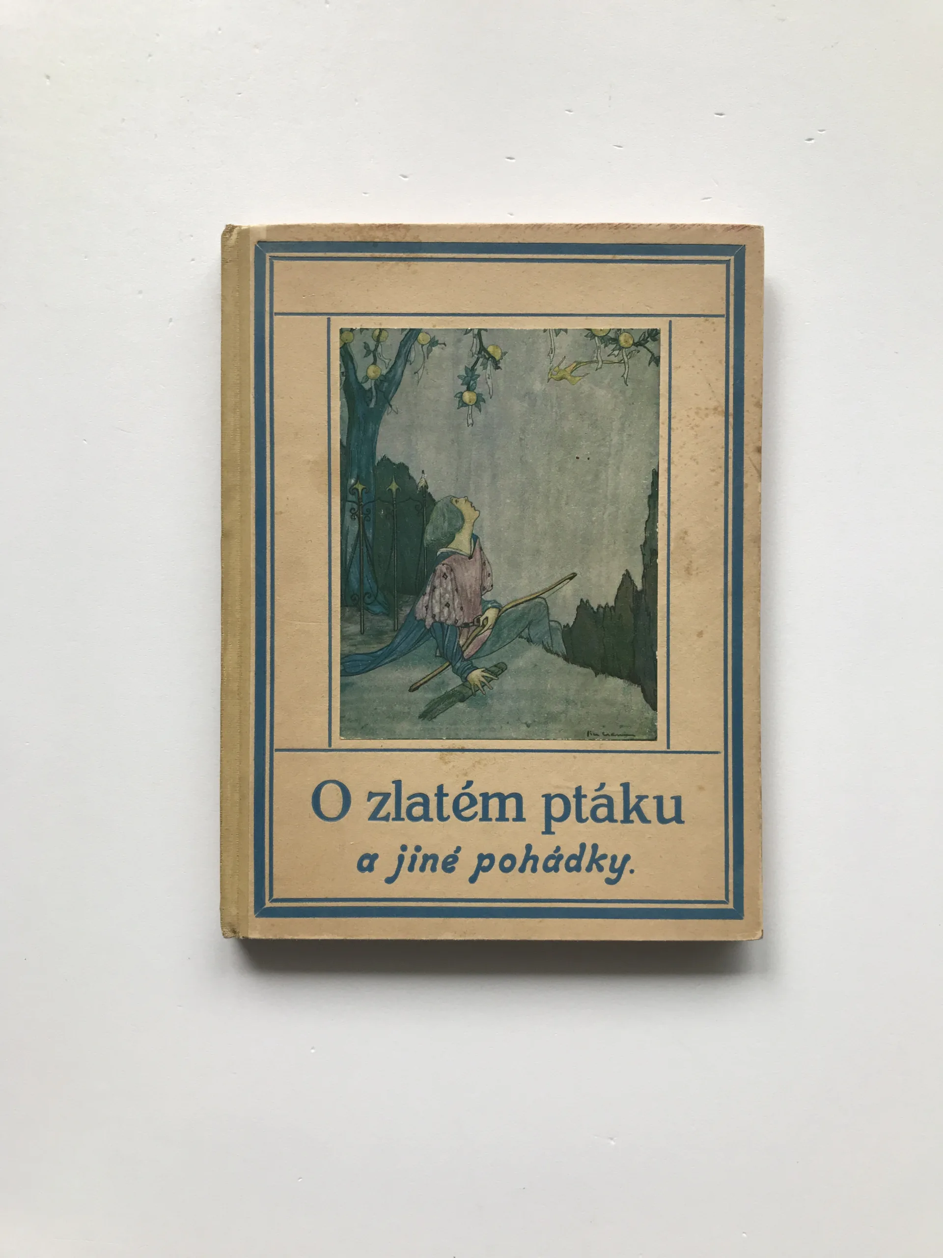 O zlatém ptáku a jiné pohádky, bratři Grimmové, Pavla Wenigová, Rie Cramerová