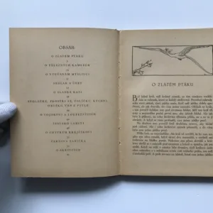 O zlatém ptáku a jiné pohádky, bratři Grimmové, Pavla Wenigová, Rie Cramerová