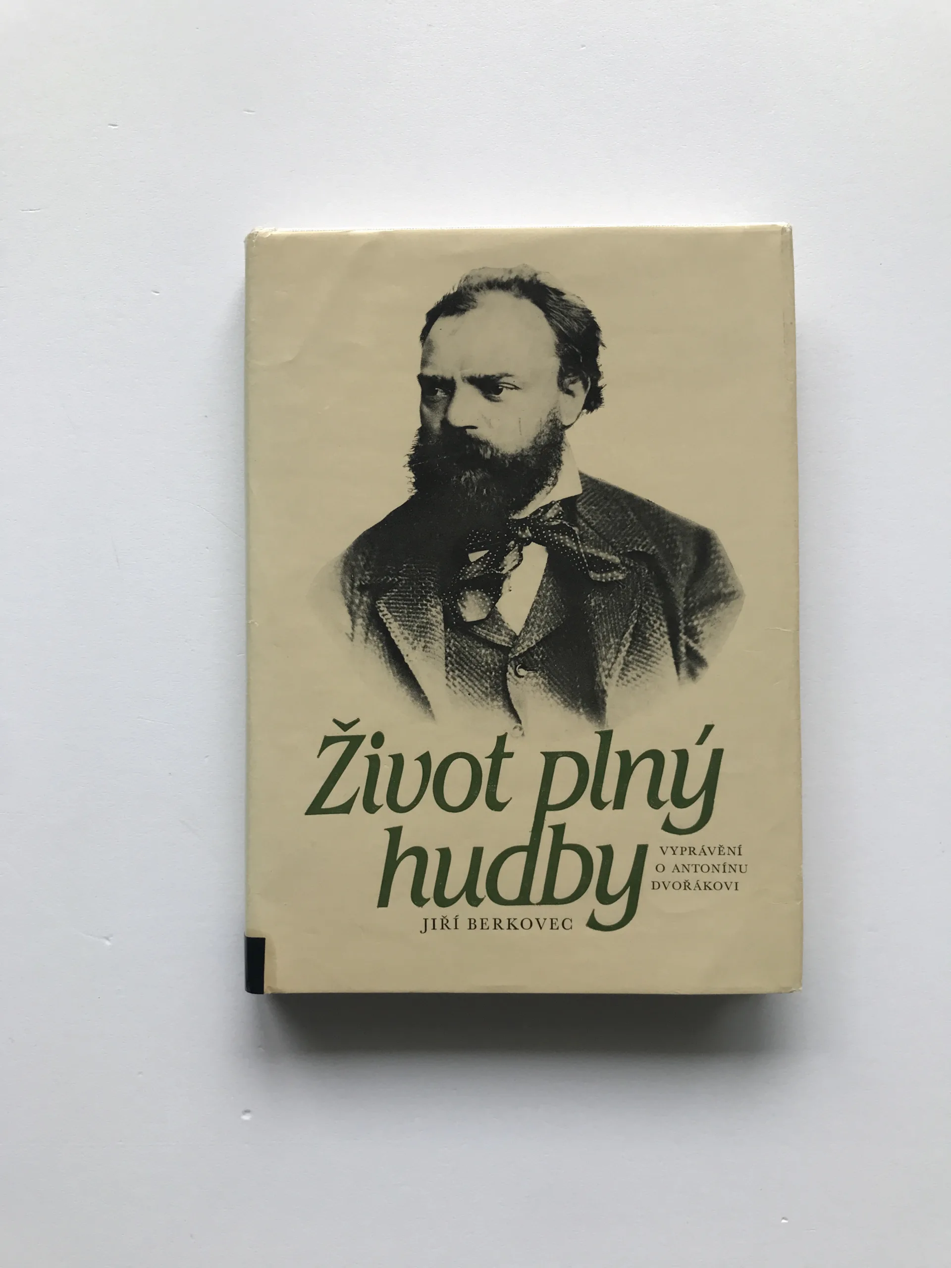 Život plný hudby (Vyprávění o Antonínu Dvořákovi), Jiří Berkovec