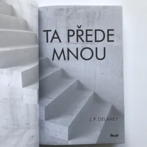 Ta přede mnou, J. P. Delaney