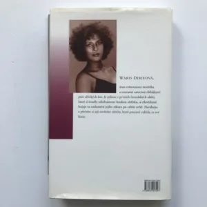 Květ pouště (Podivuhodné putování somálské kočovnice), Waris Dirieová, Cathleen Millerová