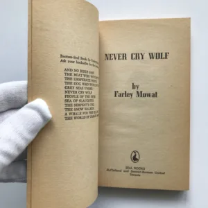 Never Cry Wolf, Farley Mowat