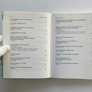 Minorities: Community and Identity, Charles Fried, kolektiv autorů