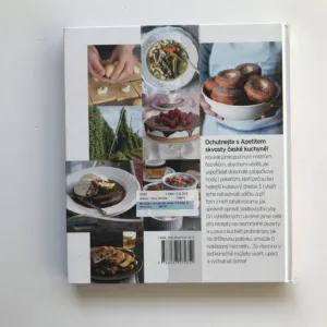 Ubrousku, prostři se! aneb 112 jídel, která milujeme, Kateřina Švejdová, Stanislava Moravcová, Jana Zbyňková, Marie Holobrádková