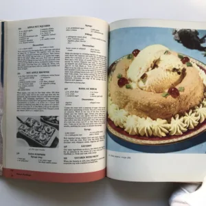 Book of Puddings and Desserts, Marguerite Patten