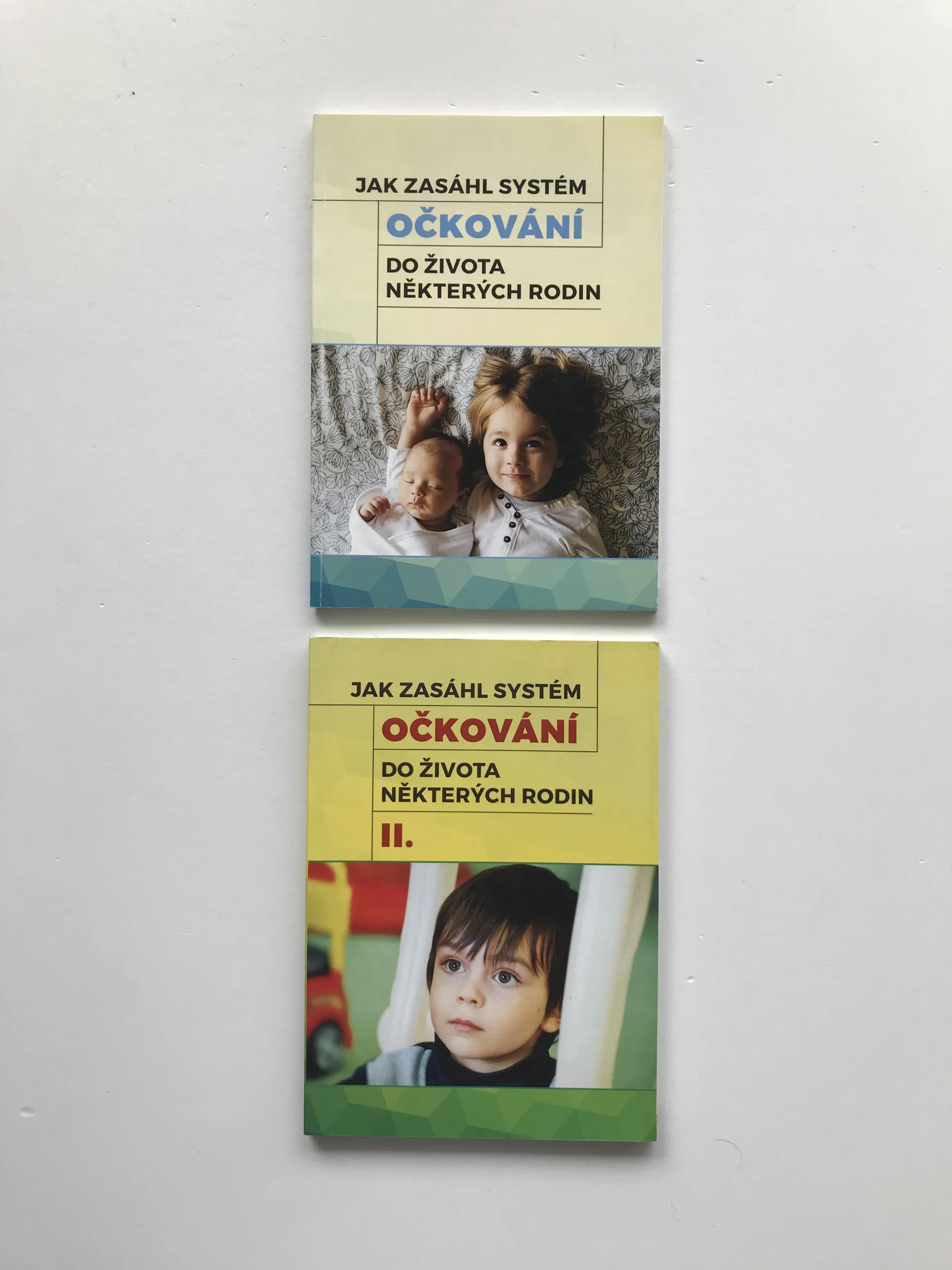 Jak zasáhl systém očkování do života některých rodin 1+2