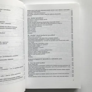 Právo, zákonodárství a svoboda, F. A. Hayek