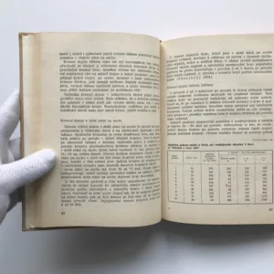 Velkovýrobní technologie chovu skotu, Jaroslav Hauptman, kolektiv autorů