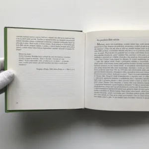 Mír s mloky, Stanislav Komárek