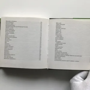 Mír s mloky, Stanislav Komárek