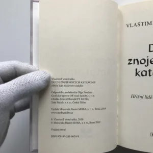 Duch znojemských katakomb, Vlastimil Vondruška