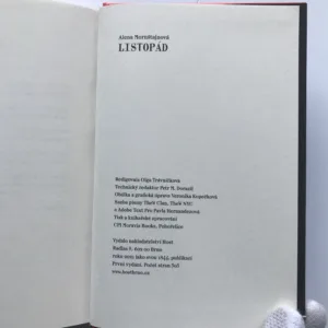 Listopád, Alena Mornštajnová