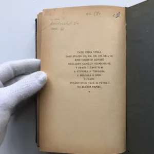 Spisy, Hubert Gordon Schauer