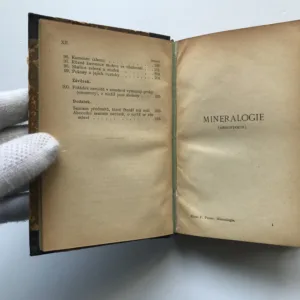 Mineralogie, Karel F. Peters