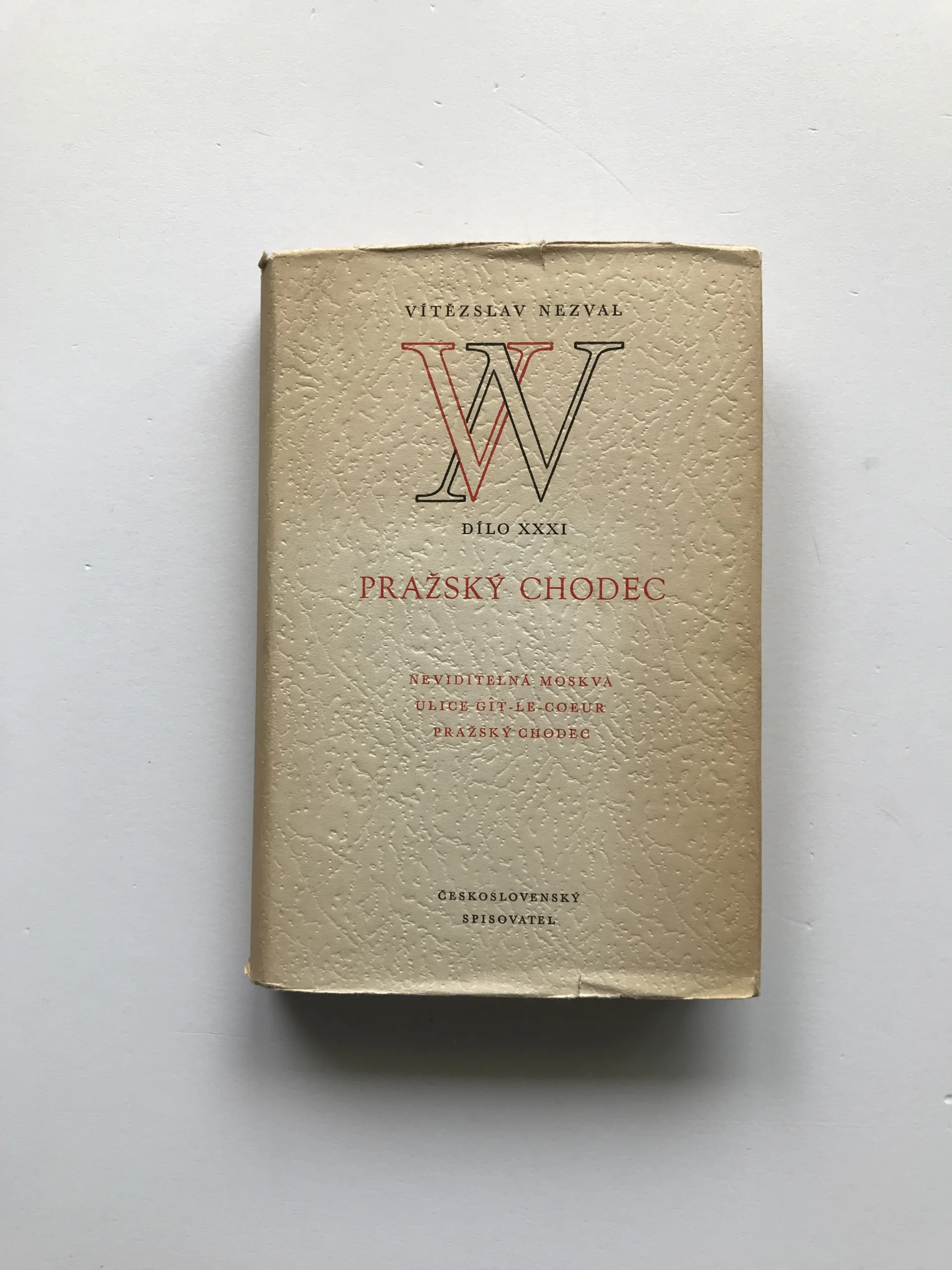 Pražský chodec (Dílo XXXI), Vítězslav Nezval