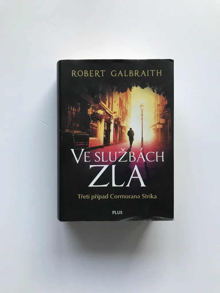 Ve službách zla, Robert Galbraith