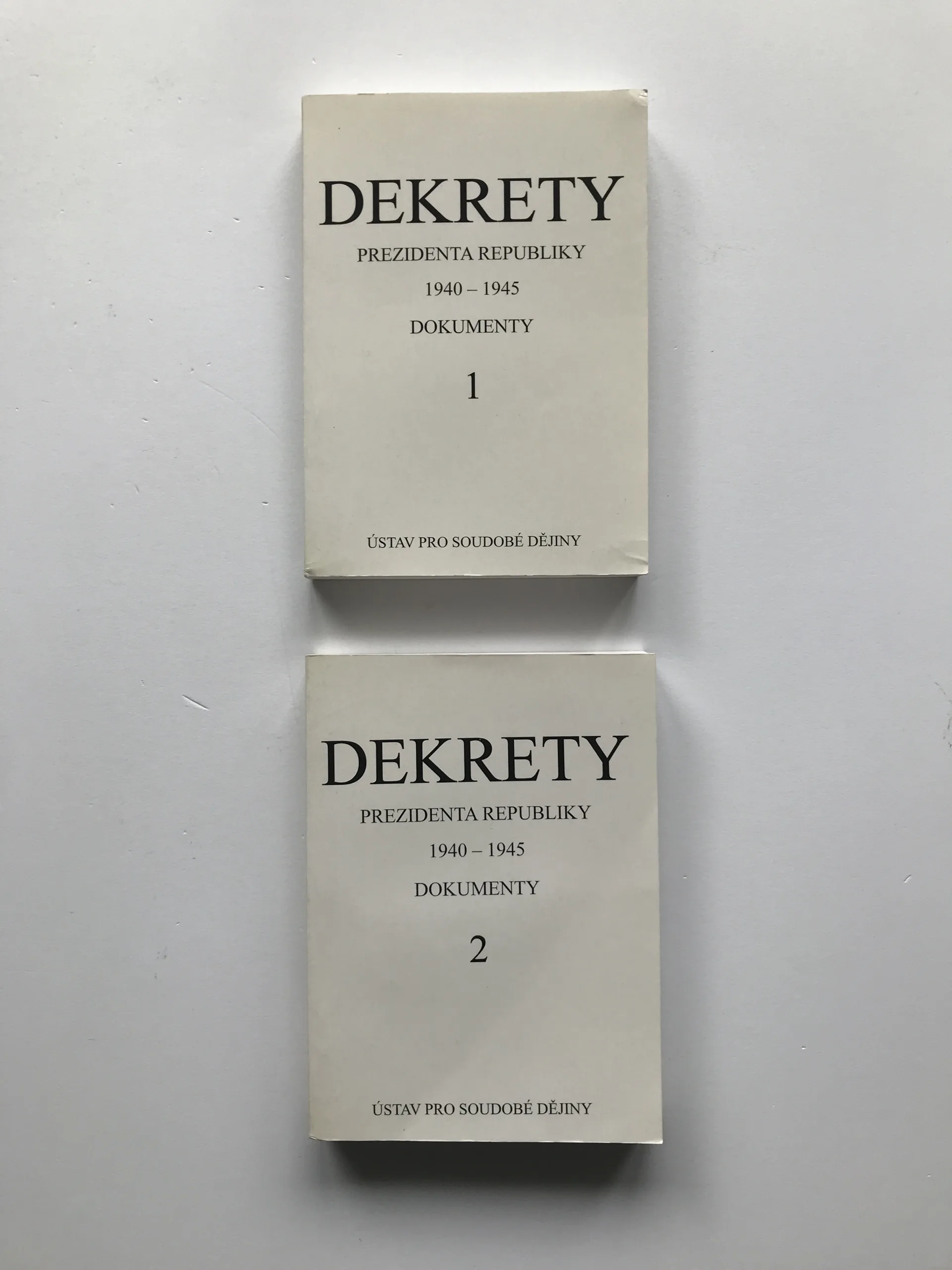 Dekrety prezidenta republiky 1940-1945, Dokumenty 1+2, Karel Jech, Karel Kaplan