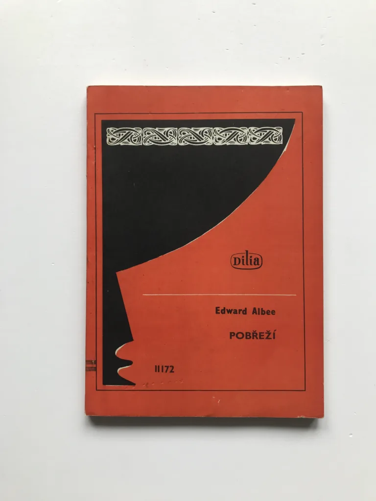 Pobřeží, Edward Albee