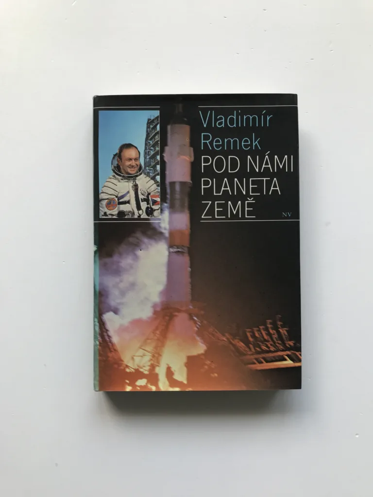 Pod námi planeta Země, Vladimír Remek