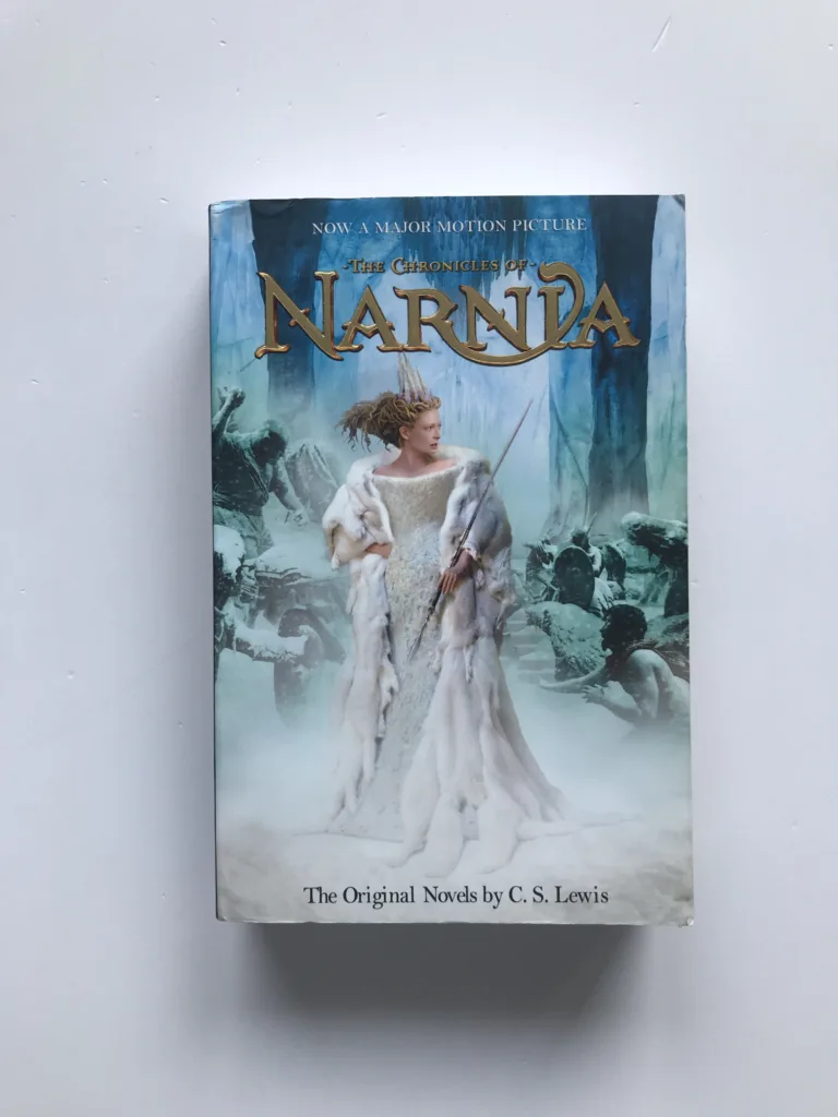 The Chronicles of Narnia, C. S. Lewis, Pauline Baynes