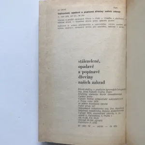 Stálezelené, opadavé a popínavé dřeviny našich zahrad, Čestmír Böhm