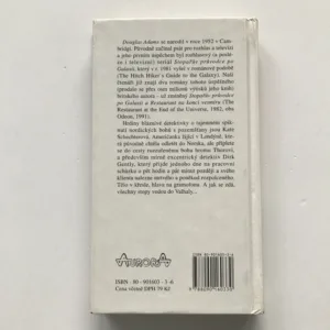 Dlouhý, temný čas svačiny duše, Douglas Adams