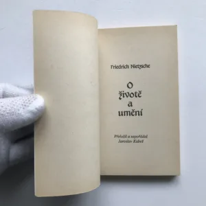 O životě a umění, Friedrich Nietzsche
